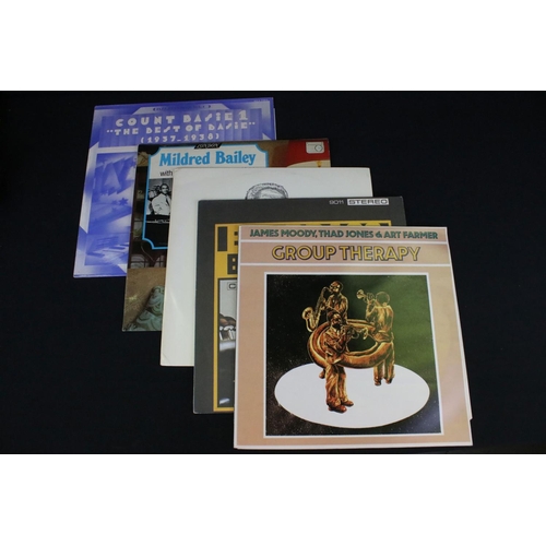 1026 - Vinyl - Over 80 Jazz LPs including Chet Baker, Gerry Mulligan, George Auld, Curtis Amy, Lee Morgan, ... 