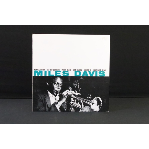 1017 - Vinyl - 19 Miles Davis LPs to include some reissues, featuring At Carnegie Hall, In A Silent Way, My... 