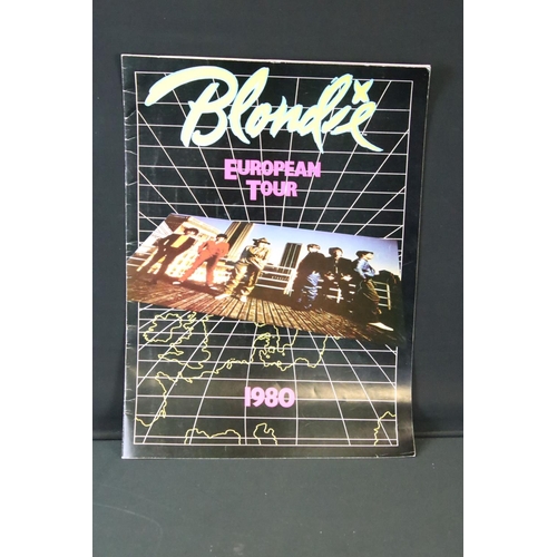 1130 - Memorabilia - Blondie 1980 European tour programme, along with an official fan club scarf.