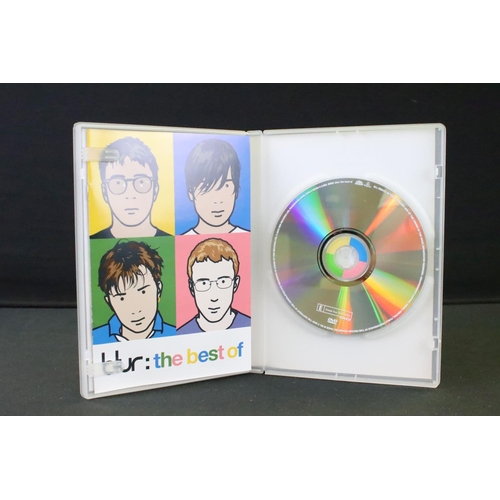 1134 - Memorabilia / Signature - Blur - The Best Of DVD signed by all 4 members on front, in EX condition a... 