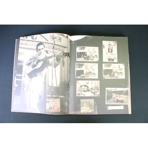 1138 - Memorabilia - CASH The Legend book/CD/DVD ltd edition No. 3358 / 20,000