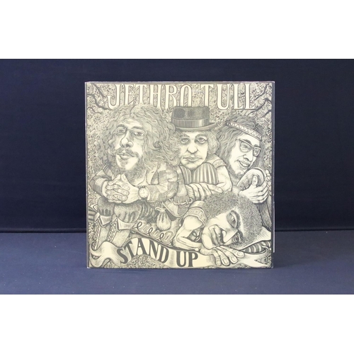 132A - Vinyl - 8 Jethro Tull albums including: Stand Up, Aqualung, Living In The Past (with Promo Press Rel... 