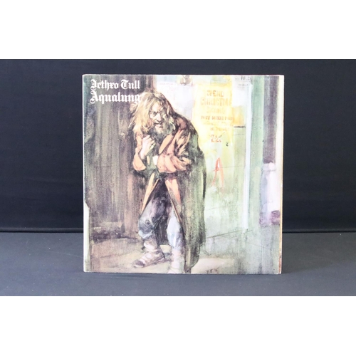 132A - Vinyl - 8 Jethro Tull albums including: Stand Up, Aqualung, Living In The Past (with Promo Press Rel... 