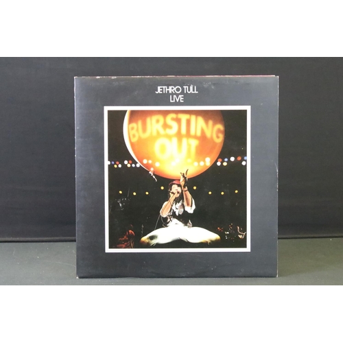 132A - Vinyl - 8 Jethro Tull albums including: Stand Up, Aqualung, Living In The Past (with Promo Press Rel... 