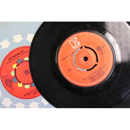 285 - Vinyl - Over 200 Rock / Pop singles by female artists including foreign pressings.  Artists include:... 