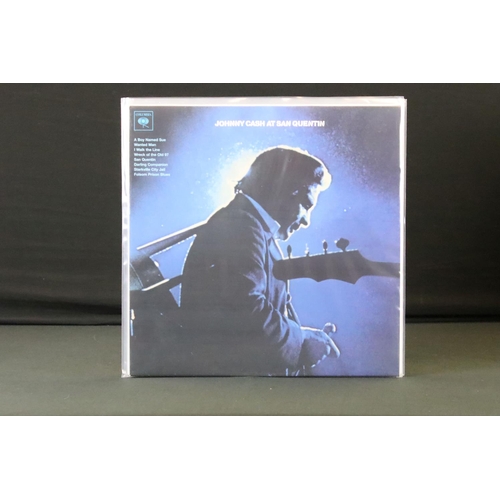 870 - Vinyl - Over 50 Johnny Cash LPs including original pressings and reissues, and a 5LP Sun Records box... 