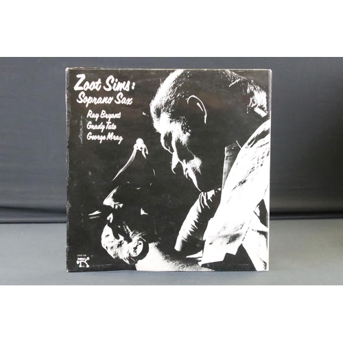 877 - Vinyl - Over 80 Jazz LPs including Zoot Sims, Art Tatum, Horace Silver, Wayne Shorter, Jimmy Shirley... 