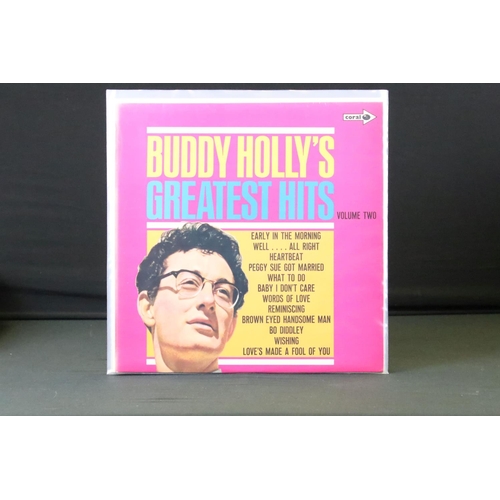 886 - Vinyl - 17 Buddy Holly LPs and one box set spanning his career.  Vg+ overall