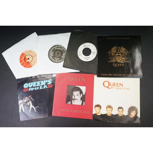 962 - Vinyl - 30 Queen 7