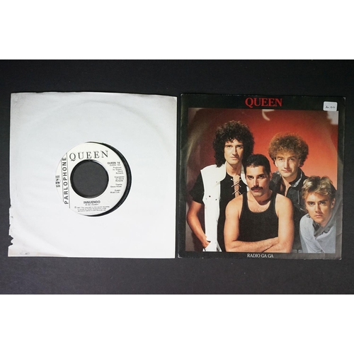 962 - Vinyl - 30 Queen 7