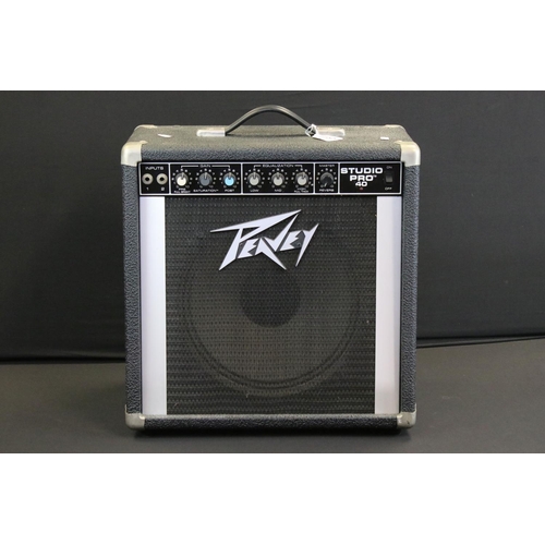 1157 - Guitar Amp - Peavey Studio Pro 40 combo amplifier