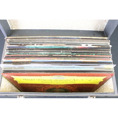 1071 - Vinyl - Classical - Over 30 Deutsche Grammophon stereo LPs.  Vg+ overall