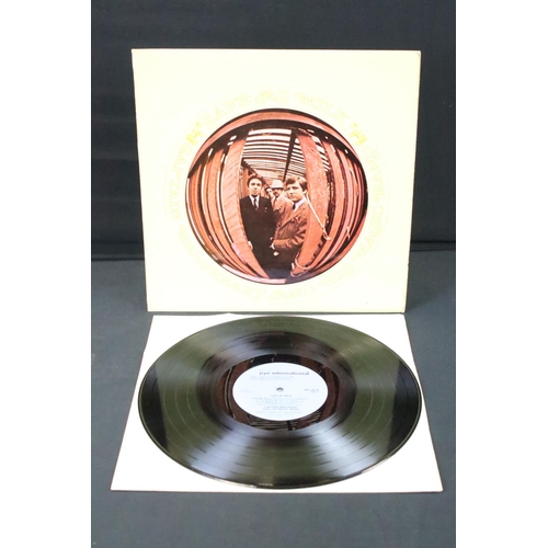 546 - Vinyl - 2 Captain Beefheart And His Magic Band, original UK mono pressing albums. Safe As Milk (orig... 