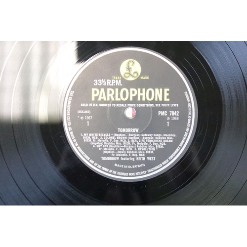 547 - Vinyl - Tomorrow featuring Keith West self titled on Parlophone Records PMC 7042, original UK 1968 m... 