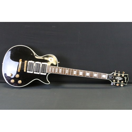 1154 - Guitar - A Les Paul 'Peter Frampton Custom' style guitar with Gibson decals.  Black finish.  Comes w... 