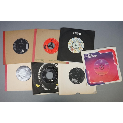 252 - Vinyl - Northern Soul / Modern Soul 19 UK pressing singles, including rarities and promos. Artists i... 