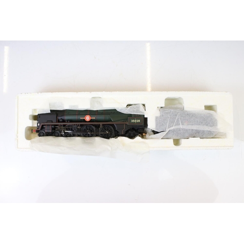 10 - Two boxed Hornby OO gauge locomotives to include ltd edn R2685 SR 4-6-2 West Country Class Bude lcom... 