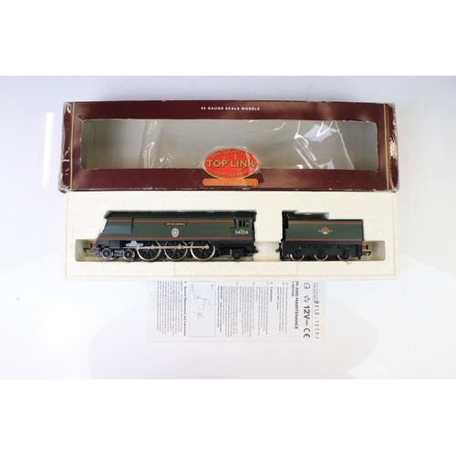 17 - Three boxed Hornby OO gauge locomotives to include Top Link R310 BR 4-6-2 Battle of Britain Class Lo... 