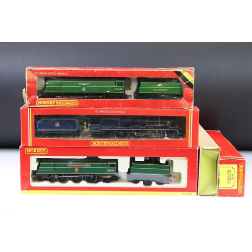 23 - Five boxed Hornby OO gauge locomotives to include R295 BR Class A3 Dick Turpin, R037 BR 4-6-2 Loco L... 