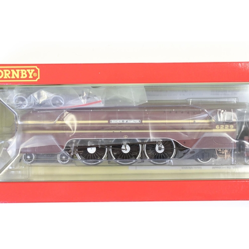 28 - Boxed Hornby OO gauge R3677 LMS Streamlined Princess Coronation Class Duchess of Hamilton No 6229 lo... 