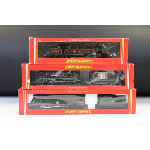 41 - Three boxed Hornby OO gauge locomotives to include R057 SR 4-4-0 Loco Charterhouse, R310 BR 4-6-2 Lo... 