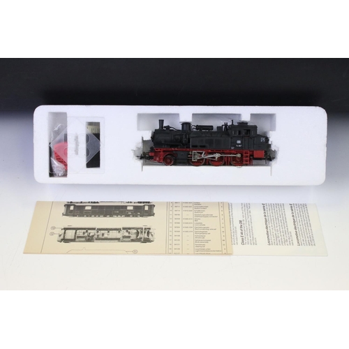 53 - Three boxed Roco HO gauge locomotives to include 43180, 43631 & 43405