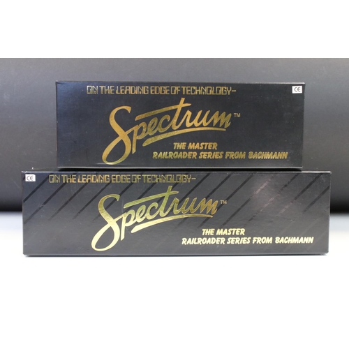 59 - Two boxed Bachmann Spectrum HO gauge locomotives to include 86023 GF Dash 8-40CW Diesel Locomotive C... 