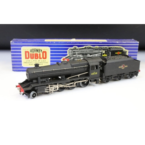 62 - Boxed Hornby Dublo LT25 LMR 8F 2-8-0 Freight Locomotive and tender plus 4 x boxed Hornby Dublo items... 