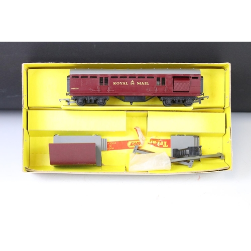 101 - Six boxed Triang & Hornby OO gauge accessories to include R739 Breakdown Crane Set 75 Ton, 2 x R23 O... 