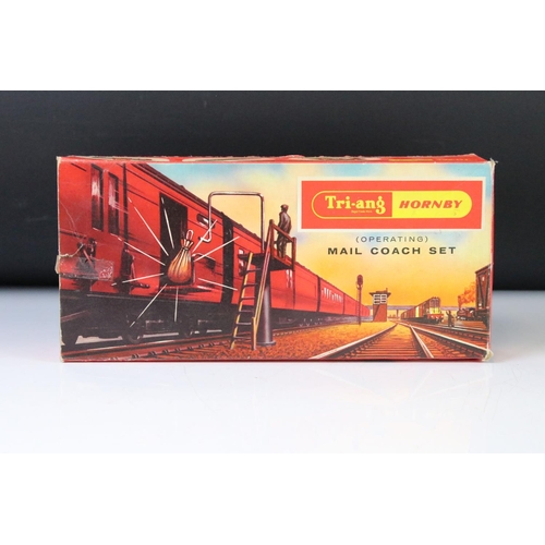 101 - Six boxed Triang & Hornby OO gauge accessories to include R739 Breakdown Crane Set 75 Ton, 2 x R23 O... 