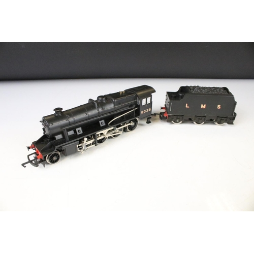 80 - Five OO gauge locomotives to include Hornby Harry Potter Hogwarts Express, Triang Princess Elizabeth... 