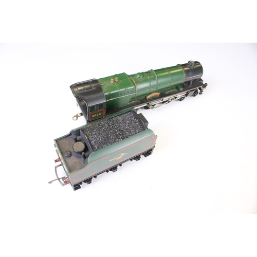 80 - Five OO gauge locomotives to include Hornby Harry Potter Hogwarts Express, Triang Princess Elizabeth... 