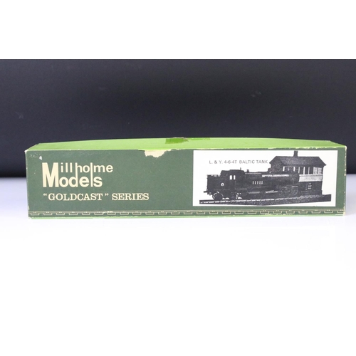 86 - Two boxed OO gauge kit built cast model to include 4-4-2 LNER 2822 and 2-6-2 4771 LNER with tender, ... 