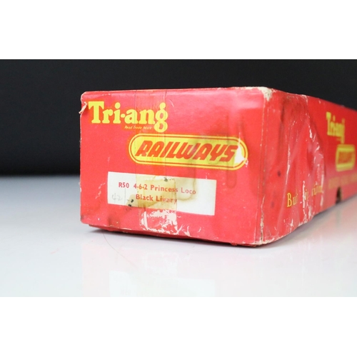 87 - Seven boxed OO gauge locomotives to include 4 x Triang (R50 4-6-2 Princess Elizabeth, R357 AIA-AIA D... 