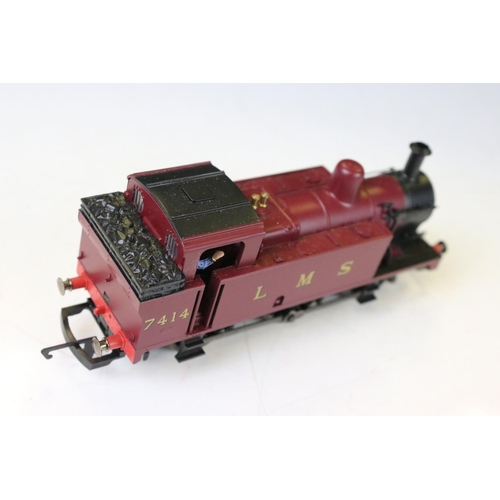 96 - 15 OO gauge locomotives to include 2 x Triang Lord of the Isles in green livery, Hornby Carlisle in ... 