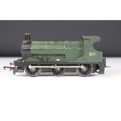 96 - 15 OO gauge locomotives to include 2 x Triang Lord of the Isles in green livery, Hornby Carlisle in ... 