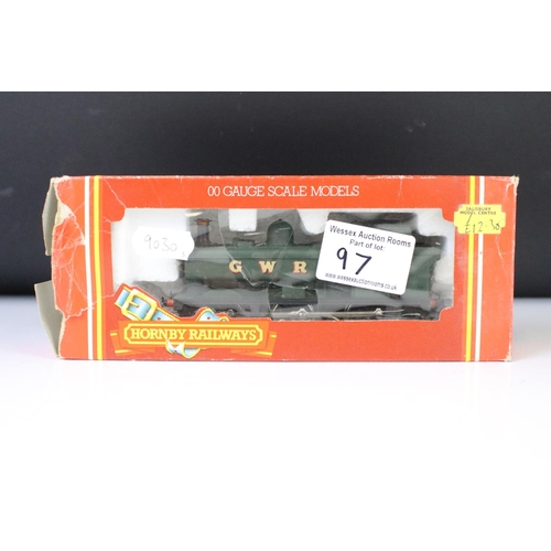 97 - Boxed and incomplete Triang OO gauge RS50 The Defender train set containing 3 x items of rolling sto... 