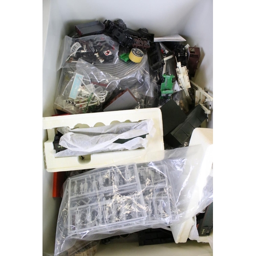 105 - Large quantity of OO gauge model railway accessories to include controllers (boxed & unboxed), scene... 