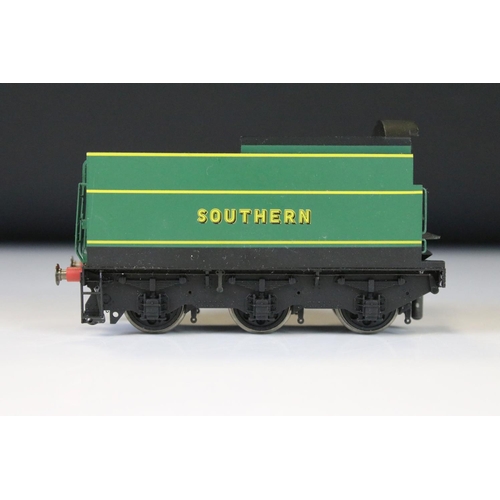 106 - Nine OO gauge locomotives to include Hornby Wilton, Hornby Wilton, Hornby Spitfire, Hornby Albert Ha... 