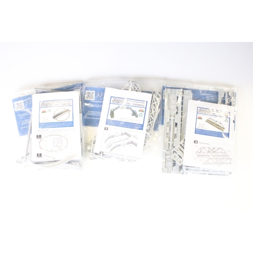 107 - 39 bagged/carded & unopened OO gauge accessories to include 30 x Hornby, 9 x Kitmaster Point Motors,... 