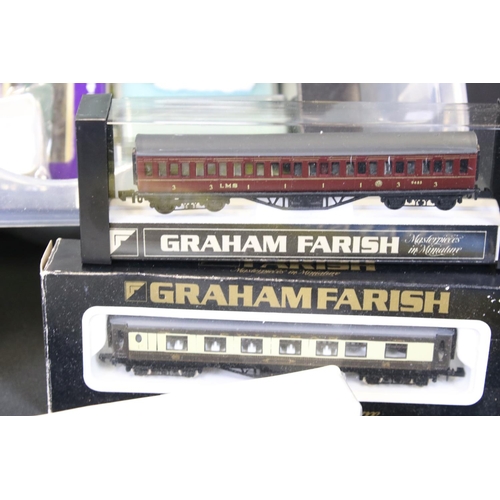 116 - Around 95 boxed & cased N gauge items of rolling stock to include Minitrix, Graham Farish, Model Pow... 