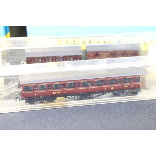 116 - Around 95 boxed & cased N gauge items of rolling stock to include Minitrix, Graham Farish, Model Pow... 