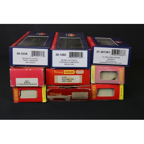 117 - 15 Boxed OO gauge items of rolling stock to include 3 x Bachmann, 10 x Hornby / Triang and 2 x Hornb... 