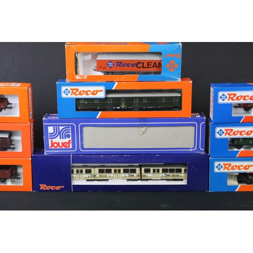 120 - 25 Boxed HO items of rolling stock to include 13 x Roco, 5 x Fleischmann, 1 x Lima, 5 x Jouef, and 1... 