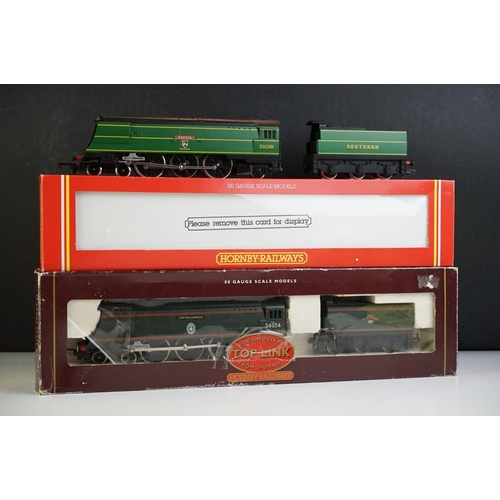 21 - Boxed ltd edn Hornby OO gauge R320 SR West Country Class Exeter plus a boxed Hornby Top Link R310 BR... 