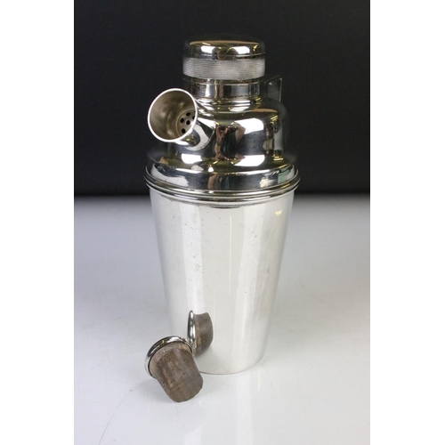 117 - Early-to-mid 20th century Squirrel Grand silver plated cocktail shaker with corked spout, approx 20c... 