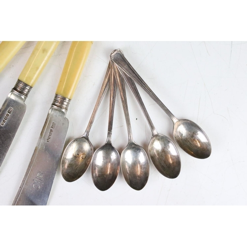 284 - Five fully hallmarked sterling silver teaspoons together with eight fish knives.