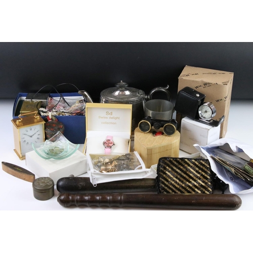 298 - A box of mixed collectables to include costume jewellery, cigar cutter, cigarette cards, silver plat... 