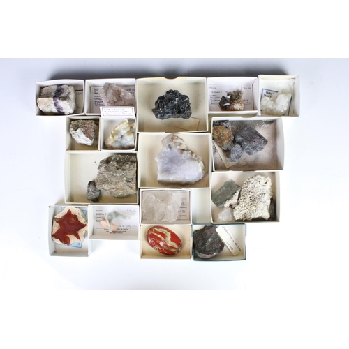 302 - A large collection of mineral specimens to include Galena, Hematite, Pyrites, Zinc Belnde....etc.