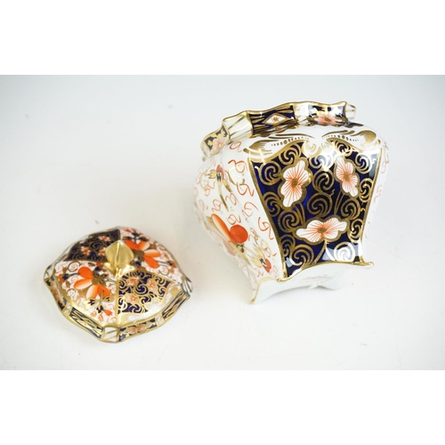 16 - Three pieces of early 20th century Royal Crown Derby Imari pattern ceramics to include an oval foote... 